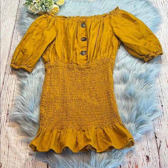 Zara Linen Off The Shoulder Smocked Mustard Dress sz S - Picture 2 of 10